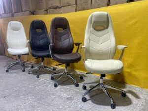 כיסא מנהלים דגם רייסר